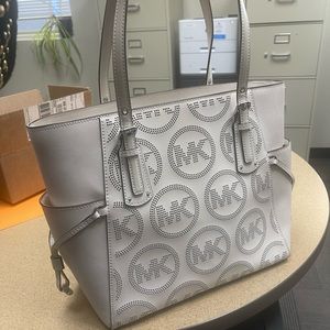 Michael Kors Voyager White Leather Tote